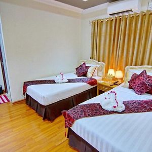 Myat Nan Yone Hotel